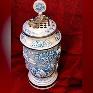 “Racing Car Stein”.